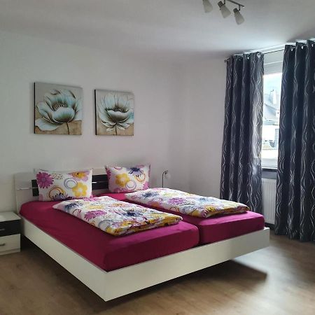 Ferienhaus Schnitzius Kinheim Exteriör bild